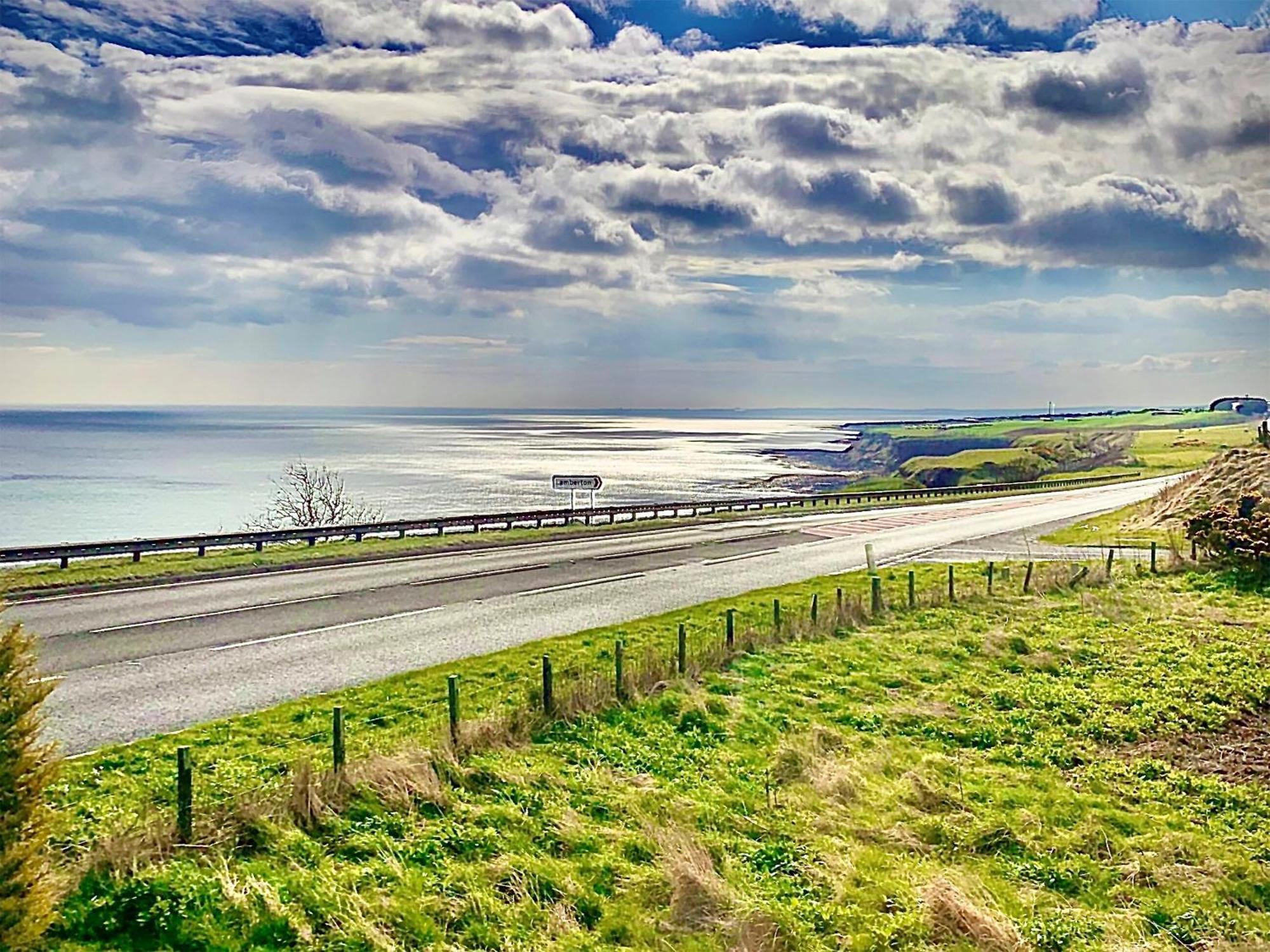 Вилла Sea View At Lamberton Burnmouth Экстерьер фото